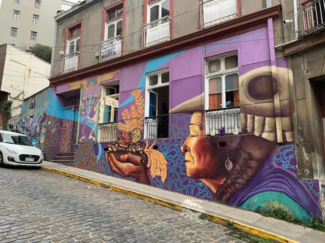 וואלפאראיסו Art Hostel Casa Chaman מראה חיצוני תמונה